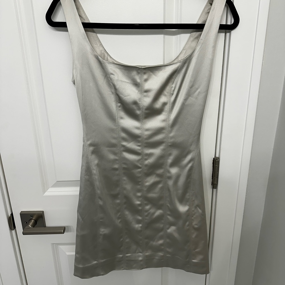 NEW!! TEN by Babaton dress, Aritzia - Picture 3 of 5
